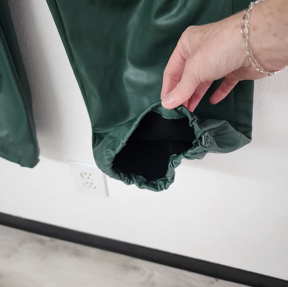 Pilcro Anthropologie Faux Leather Soft Parachute Pants Dark Green Joggers XS - Picture 7 of 8